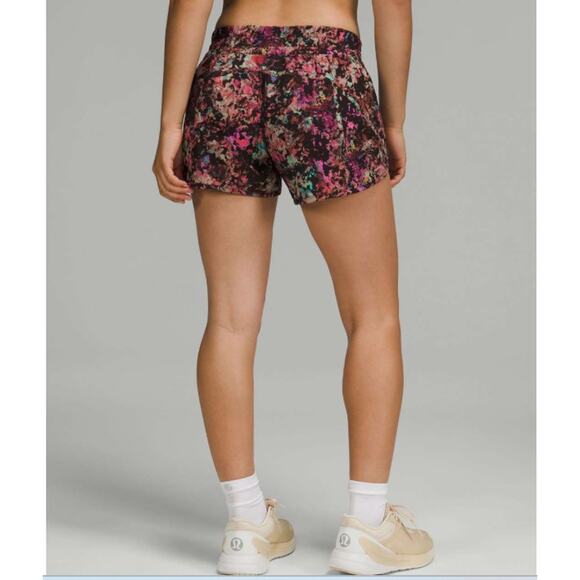 Lululemon Women's Tracker Low-Rise Lined Short 4" Red Multicolor Shorts Size 4 - Picture 8 of 14
